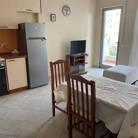 Apartment 1bedroom In - Close To Scanderbeg Square *