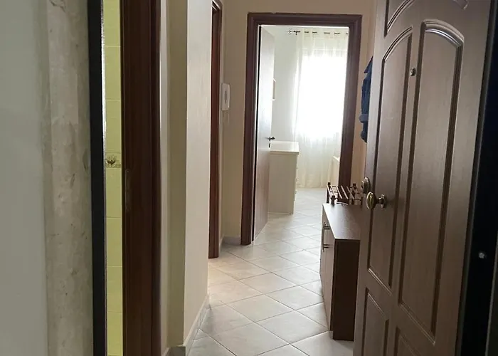 公寓 1bedroom In - Close To Scanderbeg Square *